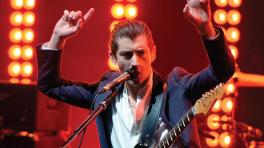 Alex Turner cumplió 30 años el 6 de enero de 2016.