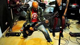 V For Volume regresa a Colombia después de su gira por EE.UU