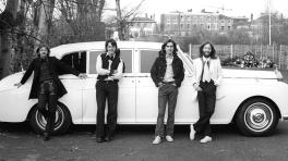 La llegada de The Beatles a los EE.UU. y su aparición en The Ed Sullivan Show, marcó el inicio de la invasión británica