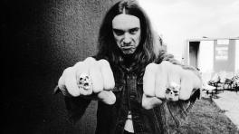 La carta que le costó la vida a Cliff Burton