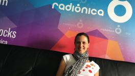 Diana Osorio de La Burning Caravan en Entrevistas Radiónica