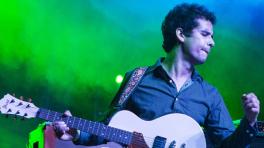 La creativa inestabilidad de Omar Rodríguez-López