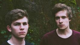 "You There" de Aquilo, canción de la semana en Tardes Radiónica