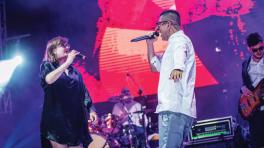 Foto: Lina Botero. Denise Gutierrez y LosPetitFellas cerrando el #CR10Años.