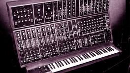 Sintetizador antiguo