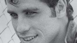 El actor también es piloto de avión certificado y cuenta con un aterrizaje forzoso en toda su carrera.