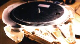 El Halcón Milenario de Star Wars, ahora reproduce vinilos