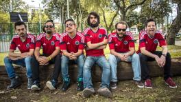 Fella: "Lo que nos unió de niños no lo puede separar la violencia de los grandes"