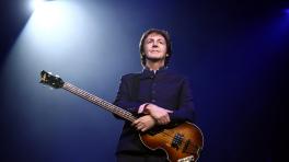 "Blackbird" fue escrita por Paul McCartney mientras estaba en Escocia 
