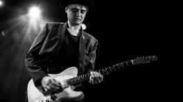 Lo nuevo de Pete Doherty se escucha y se ve...