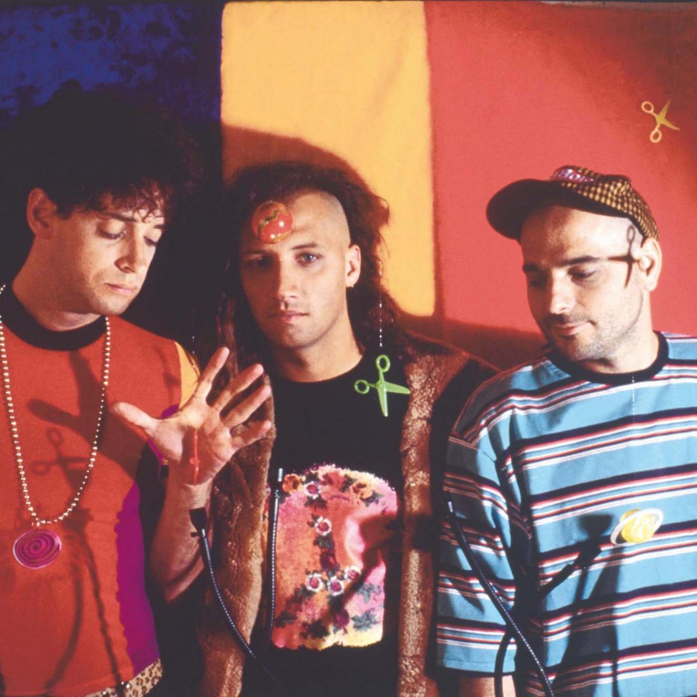 "Soda Stereo" lado A - "Trátame Suavemente"